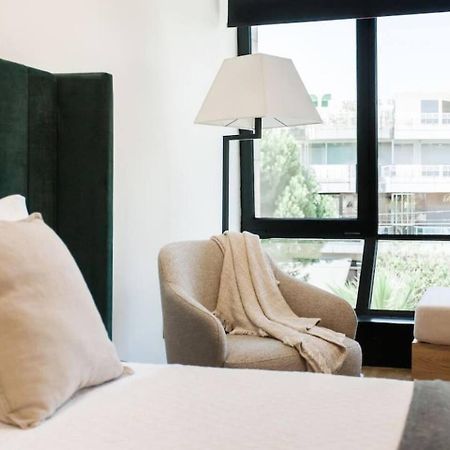 2 Sidebyside Suites In Athens Riviera By The Olon Zewnętrze zdjęcie